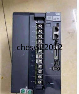 1 PIEZA Servocontrolador Omron R88D-KN30H-ECT-Z en buen estado - Imagen 1 de 3