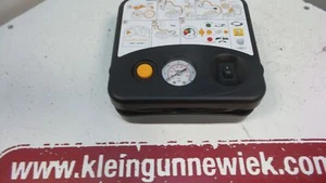 POMPE DE GONFLAGE PNEUMATIQUES Renault Twingo II (CN) 2013 995651049R - Photo 1 sur 1