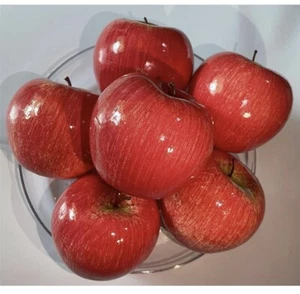 6Pcs Artificial Lifelike Red Apple Fake Fruit Food DecoratIve Kitchen Home Decor - Picture 1 of 6