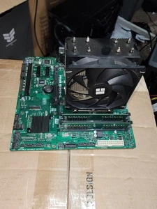 Combo Intel i7 7700 + Asus Prime B250M-C + 16GB RAM And cooler - Afbeelding 1 van 6