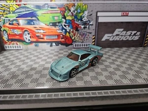 HOT WHEELS 2014 Porsche Series Porsche 935-78 Le Mans Race Combine postage VGC - Picture 1 of 17