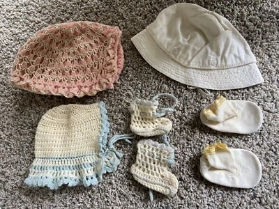 Vintage Handmade Baby Crocheted Knit Booties Hat Pink Blue Newborn Cottage Core - Image 1 of 4