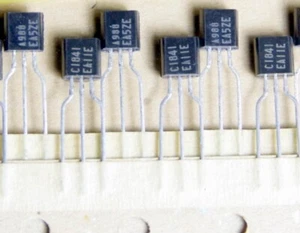 25 piezas 2SA988E A988 + 25 piezas 2SC1841E C1841 TO-92 NEC transistor - Imagen 1 de 1