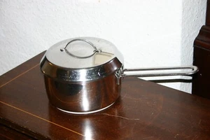 Kochtopf - Metall / Edelstahl - Stieltopf, Garkörbchen und Deckel - Höhe 8 cm - Bild 1 von 5