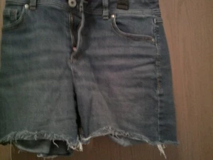 Inc Womens Curvy Fit Frayed Denim Shorts Size 6 - Picture 1 of 2