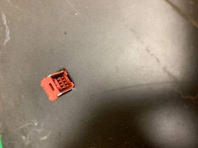 6x Molex 8pin bottom mount connector Red 5031480890 - Image 1 of 3