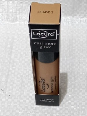  Lacura Cashmere Glow Luminous Concealer 10ml Shade 3 - Image 1 of 2
