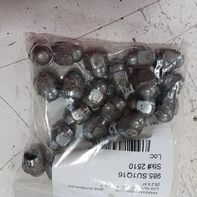 Juego de tuercas Subaru Legacy Outback 2015 2016 2017 Foto 1 de 4