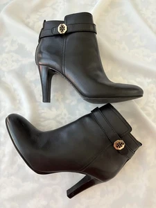 Stivaletto Tory Burch BRITA nero pelle zip tacco alto logo oro taglia 8 M - Foto 1 di 21