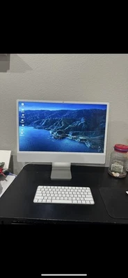 Apple iMac 24" (256GB SSD, Apple M1, 3.20GHz, 8GB, 7-Core GPU) Silver -... - Image 1 of 4