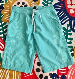 Pantalones cortos para mujer Bench Tropicana Talla 8/XS/Cintura 26" Color Turquesa Precio de venta sugerido por el fabricante £ 25 - Imagen 1 de 2