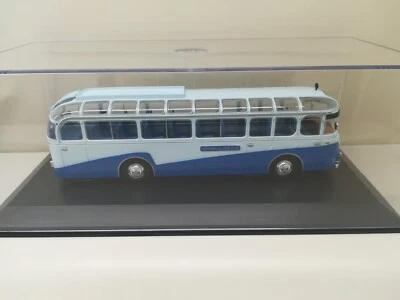 LANCIA autobus Esatau V11 - 1947 - Ixo/Hachette 1:43 - Immagine 1 di 4