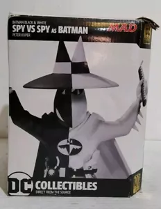 Leggi Descrizione - Statua DC Collectibles Spy Vs Spy As Batman Bianco e Nero - Foto 1 di 12