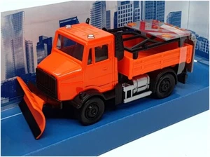 Burago 18-32263 - Road Security Snow Plough Truck & Signal Board - Orange - Picture 1 of 5