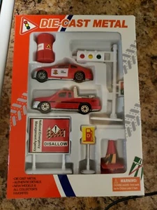 Vintage Diecast Metal Fire department set, new in box - Picture 1 of 5