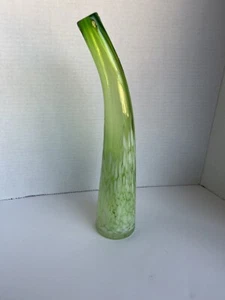 Stunning Hand Blown Curved Green Glass Vase 12 3/4” Art Glass - Picture 1 of 9