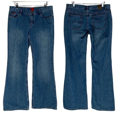 Pantalones de mezclilla acampanados largos de tiro bajo talla 11 de colección y2k 00s inclinados azul algodón Foto 1 de 4