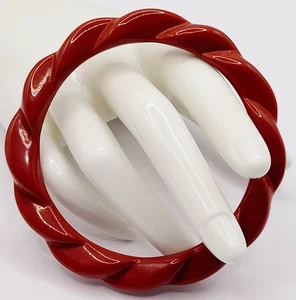 Bracciale stile curvo e smerlato rosso scuro mattoni o argilla scura bracciale vintage - Foto 1 di 19