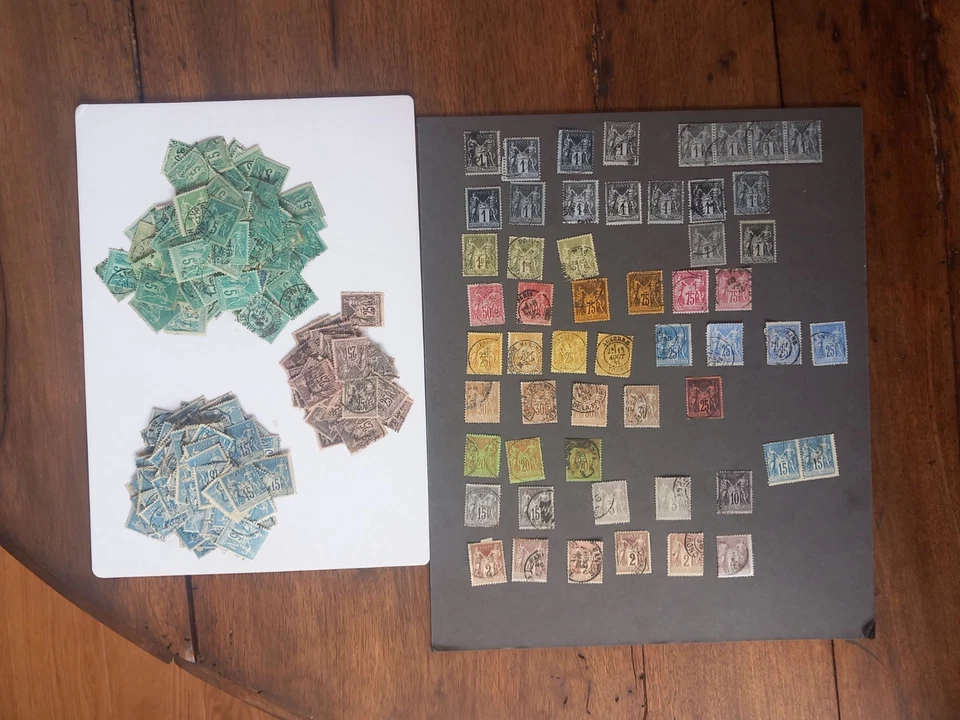 Lot +300 timbres Type  Sage allégorie oblitérés France avec défauts - 2ème choix - Photo 1/4