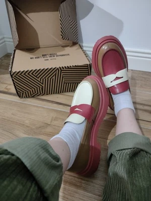 Camper Twins N. 36 - Mimi Crater Walden Mao - Imagen 1 de 4