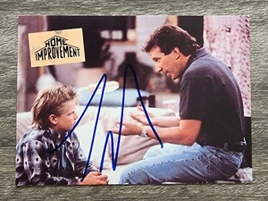 Tim Allen Signed Home Improvement #8 Card Actor Comedian Toy Story LEGEND RAD - Picture 1 of 1