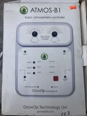 Atmos-B1  Basic Temperature & Humidity Atmosphere Greenhouse Analog Controller - Image 1 of 4