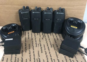 PARST! (LOT OF 4)Motorola Radius CP200 Radio Walkie Talkies NO BATTERY & ANTENNA - Picture 1 of 13