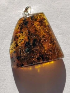 Colgante ámbar báltico 22x22x 10mm 15,7 quilates hecho a mano nº17 - Imagen 1 de 6