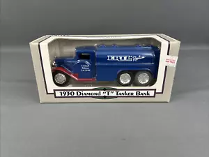 ERTL Replicas 1/43 Scale 1930 Diamond "T" Tanker Bank Diecast 1/1250 #B022 NIB - Picture 1 of 11