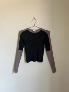 Suéter de punto acanalado en bloques de colores para mujer Zara en carbón/taupe talla PEQUEÑA - Imagen 1 de 5