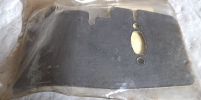 C 20 - Shindaiwa Brush Cutter NOS Muffler Gasket 20035-15121 - Image 1 of 2