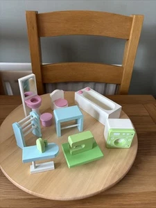 Wooden Dolls House Bathroom, Laundry & Sewing Machine Furniture Bundle - Picture 1 of 7