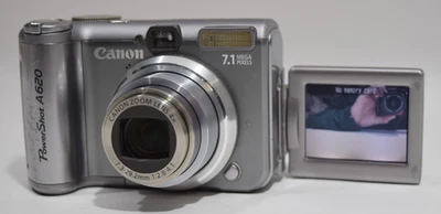 Silver CANON PowerShot A620 Digital Camera 7.1 MP 4x Zoom Tested - Image 1 of 4
