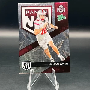 Convención Nacional Panini 2025 #NIL2 Julian Sayin placa de diamante prospecto clasificado - Imagen 1 de 2