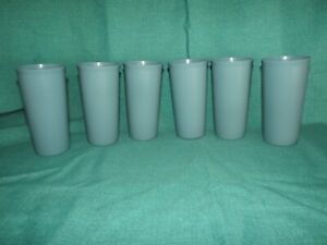Tupperware #116 ~  9Ounce Tumblers~  Set of 6 USED ~ Wedgewood Blue Color