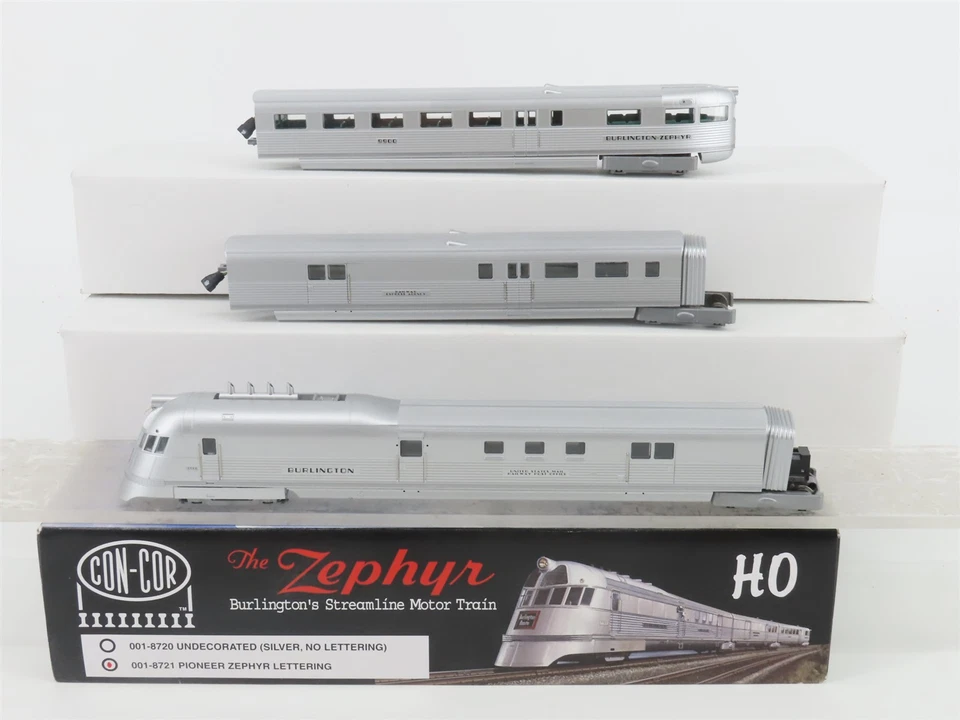 HO Scale Con-Cor 001-8721 CBQ Pioneer Zephyr Diesel Motor Train Set  - Image 1 of 4