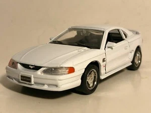 WELLY 1994 MUSTANG GT WHITE 1:32 DIECAST MODEL CAR 5.25" PULL BACK NEW NO BOX - Picture 1 of 9