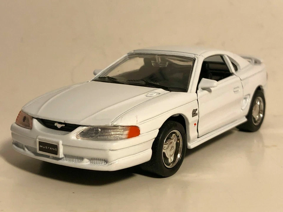 WELLY 1994 MUSTANG GT WHITE 1:32 DIECAST MODEL CAR 5.25" PULL BACK NEW NO BOX - Image 1 of 4