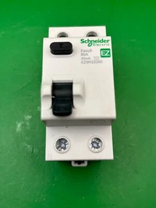 Schneider Easy 9 EZ9R33280 80A 30mA RCD - Picture 1 of 4