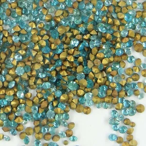 STRASS MIX 1 *** 100 alte Strasssteine konischer Boden, ABMESSUNGEN MIX - Bild 1 von 1
