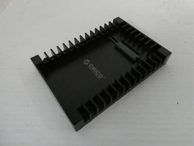 Orico 2.5 to 3.5 inch hard disk converter adapter caddy - Image 1 of 4