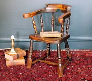 Antique Early Child's Chair Oak Windsor - Picture 1 of 6