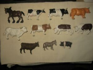 11 BRITAINS England Vintage Plastic FARM ANIMAL Figures Cows Horse Hog
