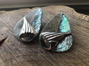 Beautiful Vintage Silver Tone Abalone Mosaic Shell Earrings - Picture 1 of 4