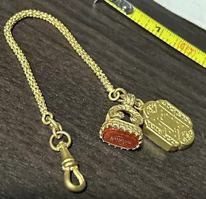 Antique c1900 Gold Pinchbeck Tiny Carnelian Fob Reads 'Matilda' On Short Chain - Picture 1 of 12
