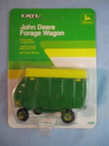 Ertl John Deere Forage Wagon 1/64 #567 NOS - Picture 1 of 10