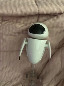 WALL-E Disney Pixar Interaction Eve Talking Robot Thinkway Toys USED A2 - Picture 1 of 2