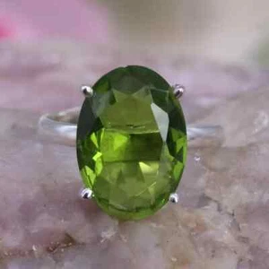 Natural Green Peridot Ring 925 Silver Oval Gemstone Anniversary Ring Best Gift - Picture 1 of 9
