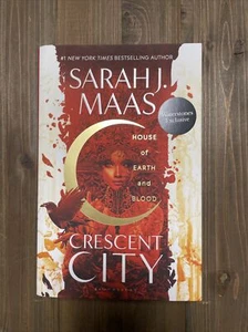House Of Earth And Blood Crescent City By Sarah J. Maas Waterstones Exclusive - Picture 1 of 4