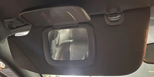 05-11 FORD MUSTANG Sun Visor Left COUPE BLACK - Picture 1 of 1